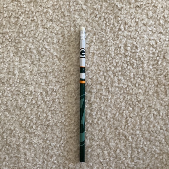 Pencils - Picture 3 of 6